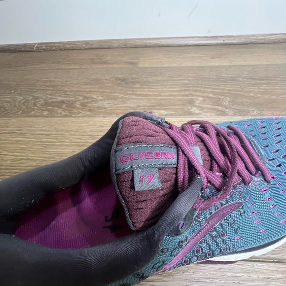 Women's Brooks Glycerin 17 - Picture 3 of 7